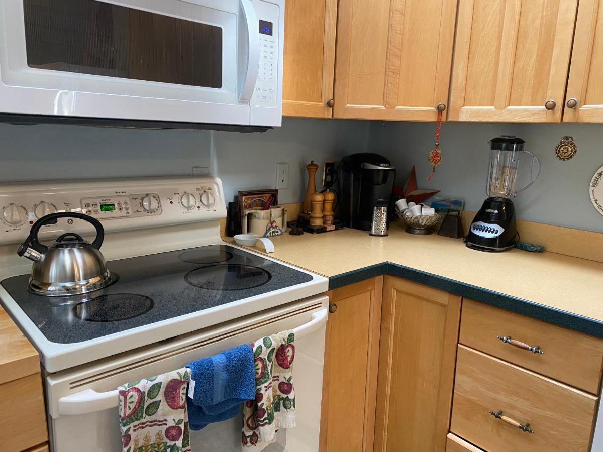 Downtown - Walking Distance To Restaurants Shops And Starbucks Holiday home Doylestown