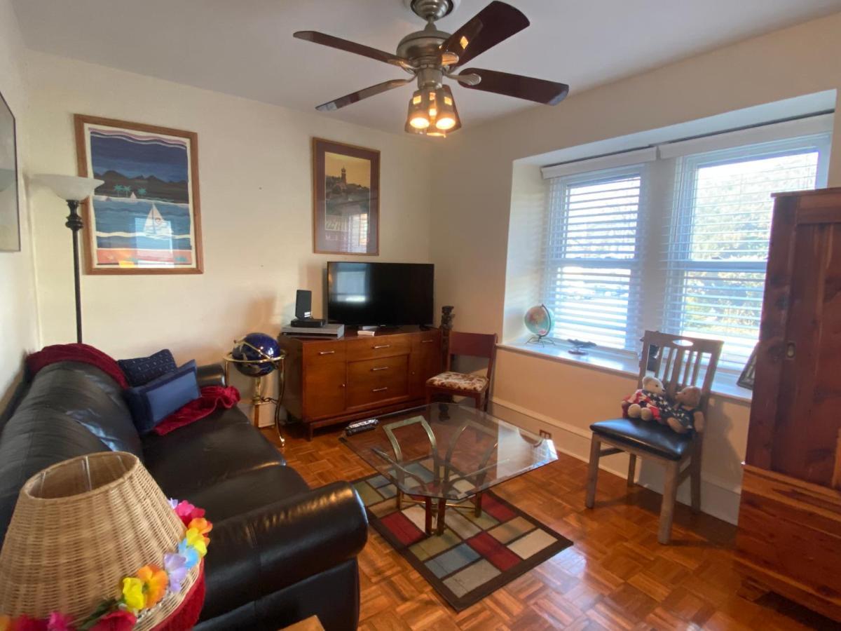 Holiday home Downtown - Walking Distance To Restaurants Shops And Starbucks *