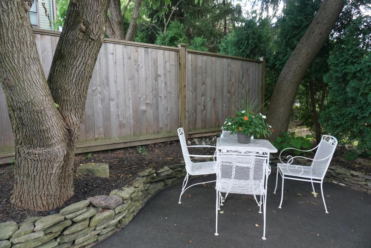 Holiday home Downtown - Walking Distance To Restaurants Shops And Starbucks *